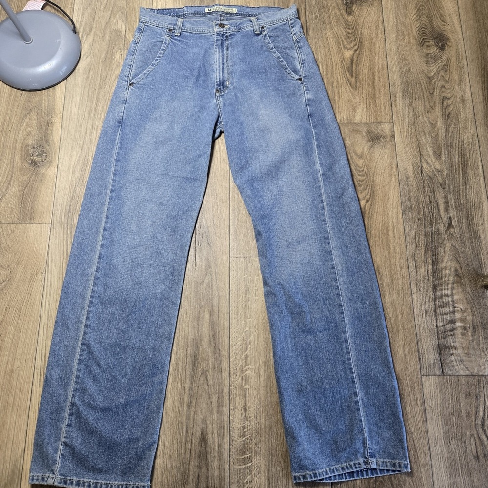 American Eagle Men's Fit 33x32 Blue Straight Leg Denim Pants 100% Cotton - Picture 2 of 14